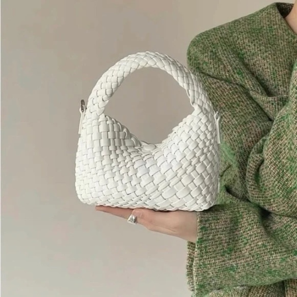 Vege New York Astrid Purse in Ivory - Picture 1 of 6